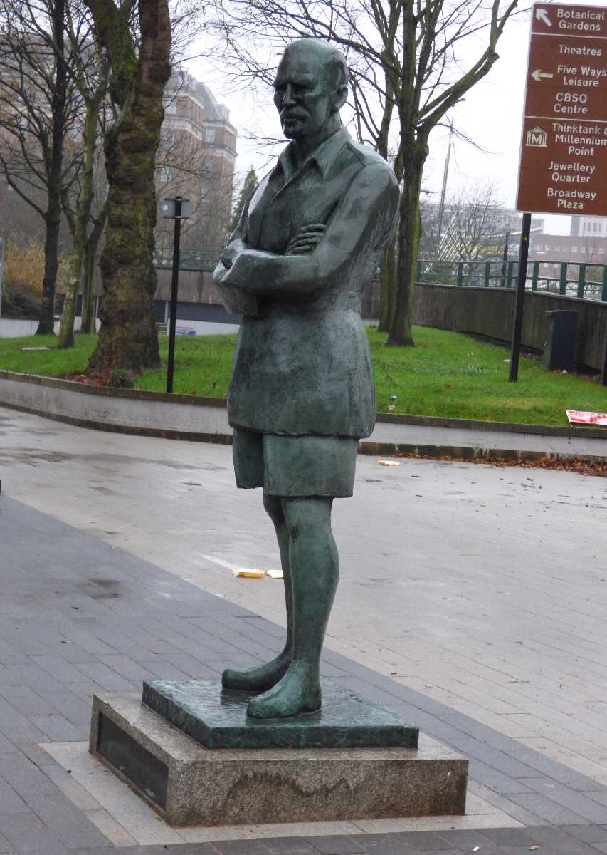 Claude Auchinleck